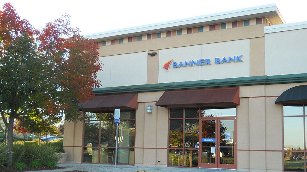Banner Bank 01
