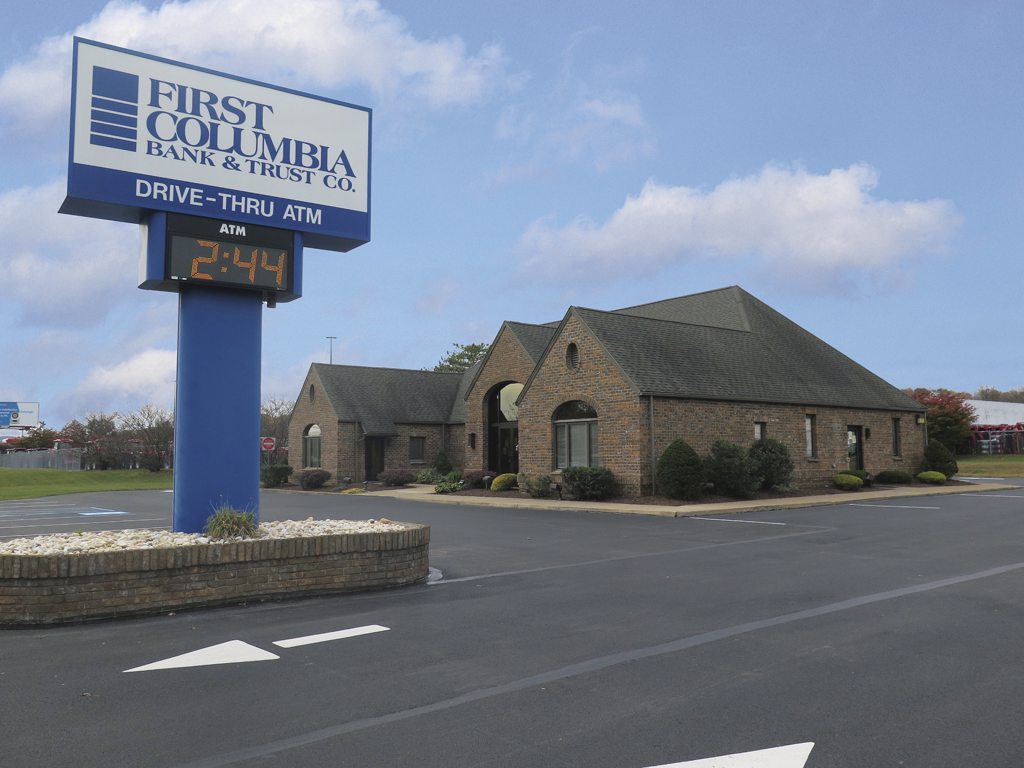 First Columbia Bank & Trust Co 01