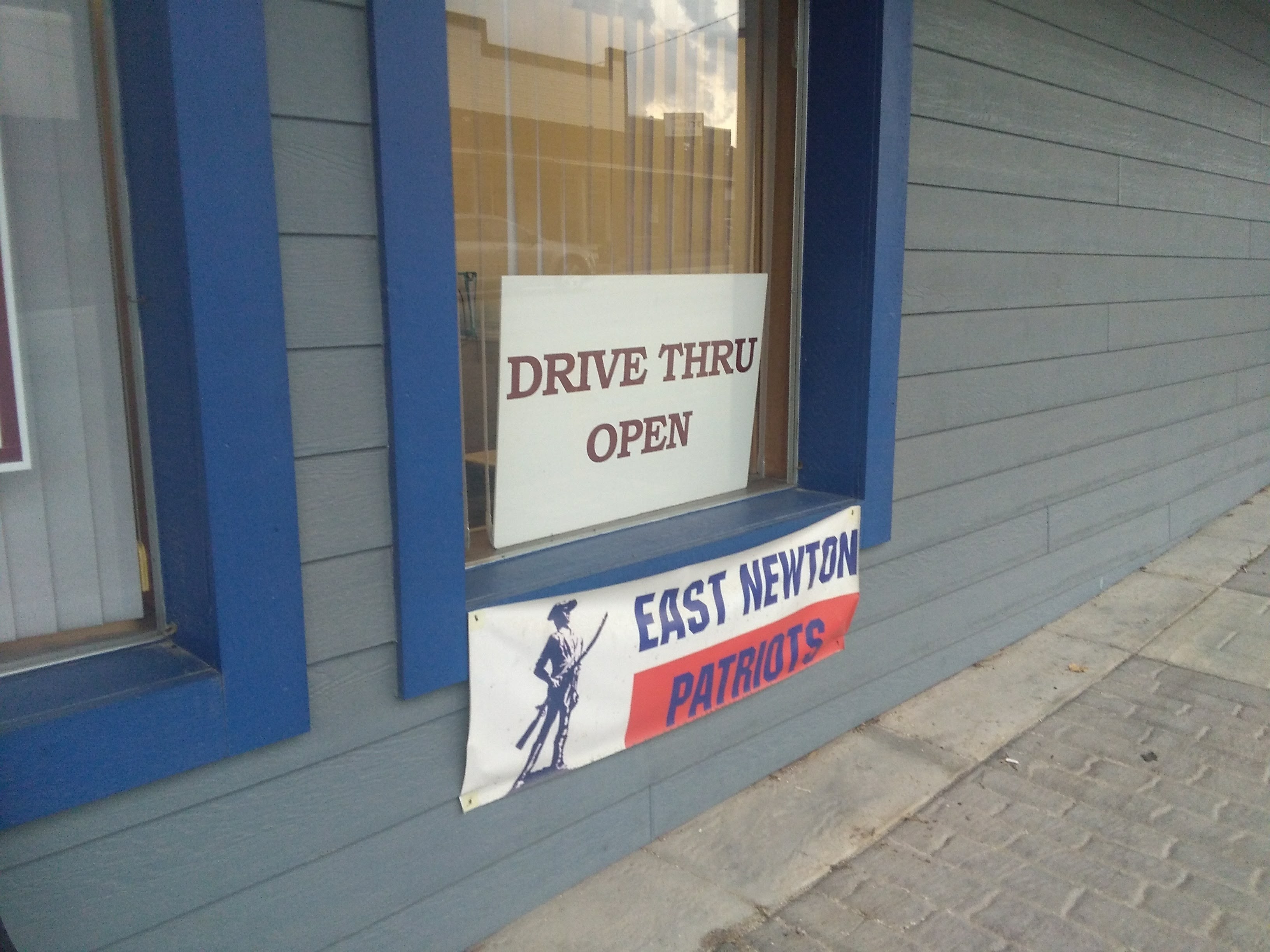 Community Bank & Trust 01