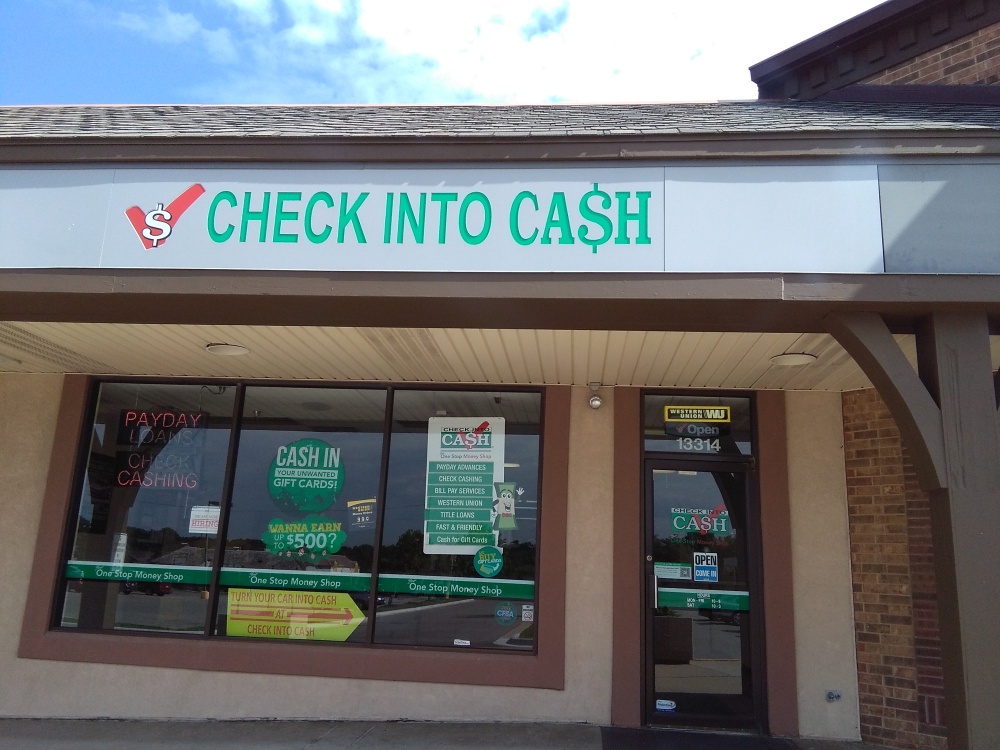Check Into Cash 01