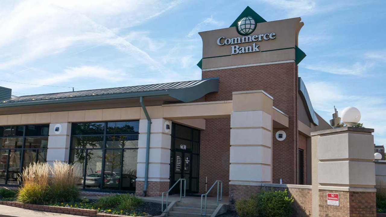 Commerce Bank 01