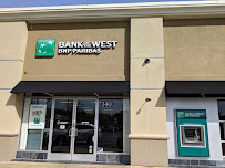 Bank of the West 03