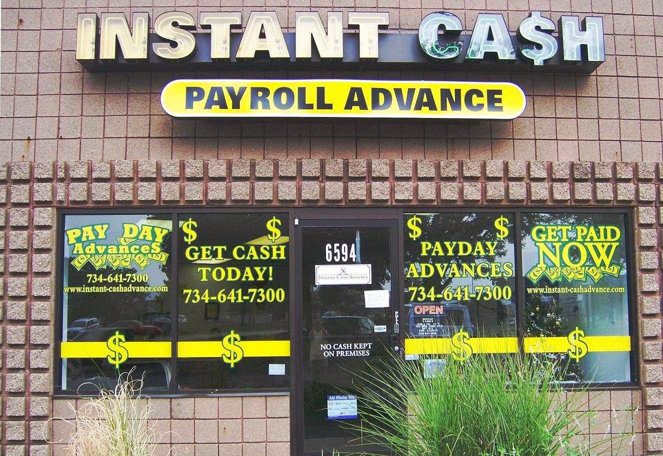 Instant Cash Advance 01