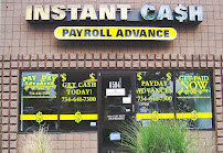 Instant Cash Advance 01