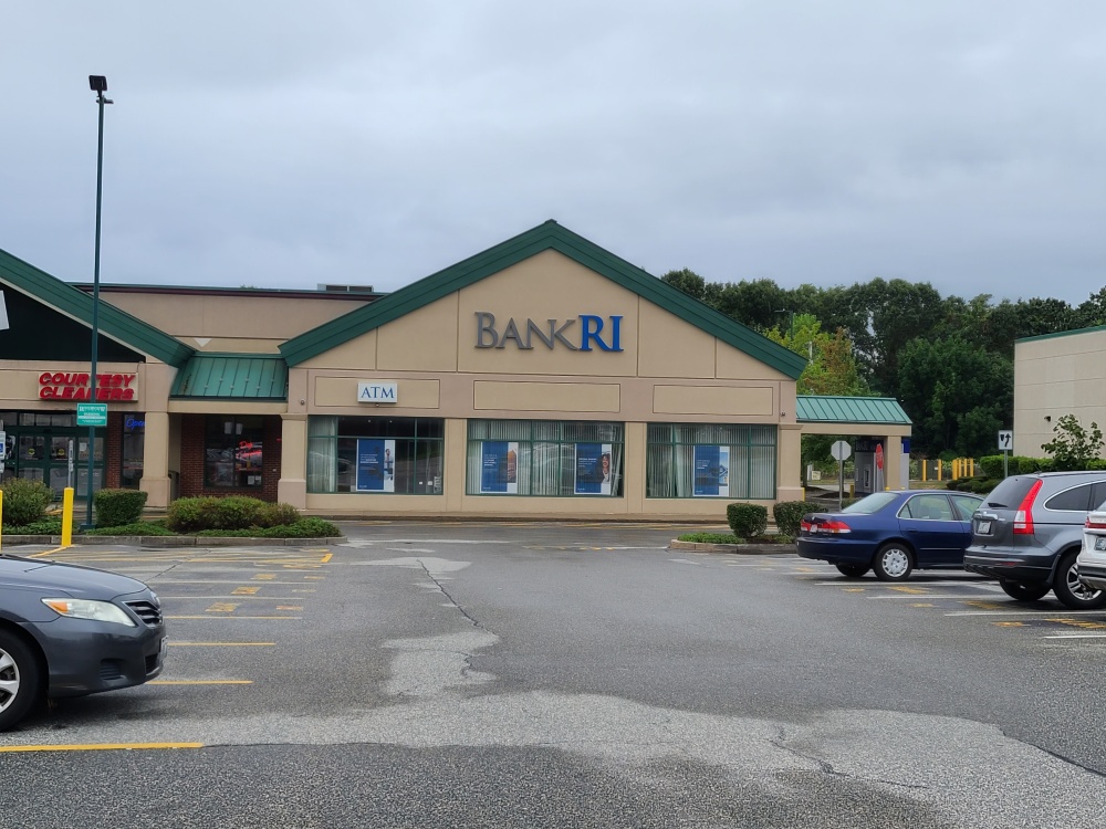BankRI 01