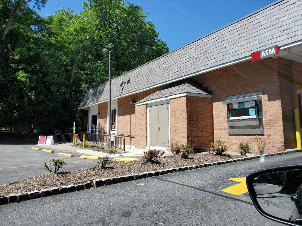 Wells Fargo Bank 01