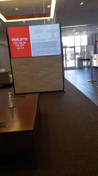 Bank of America (with Drive-thru ATM) 04