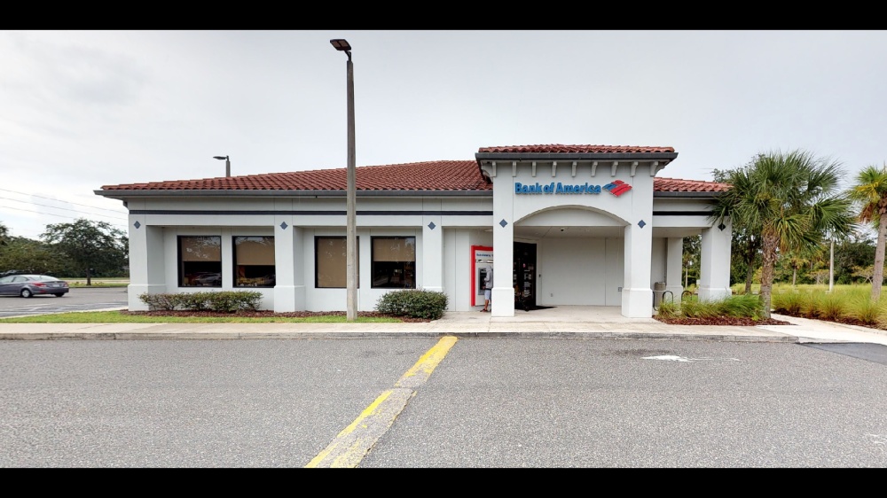 Bank of America (with Drive-thru services) 01