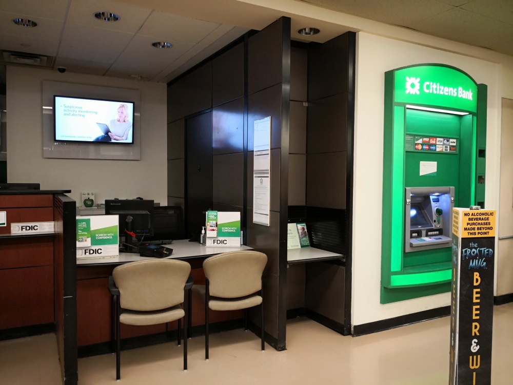 Citizens Bank Supermarket Branch 01