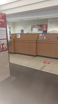 Bank of America (with Drive-thru ATM) 03