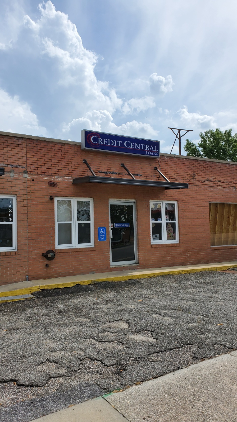 Credit Central 01