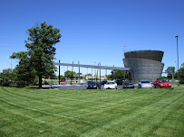 UMB Bank (with drive-thru services) 04