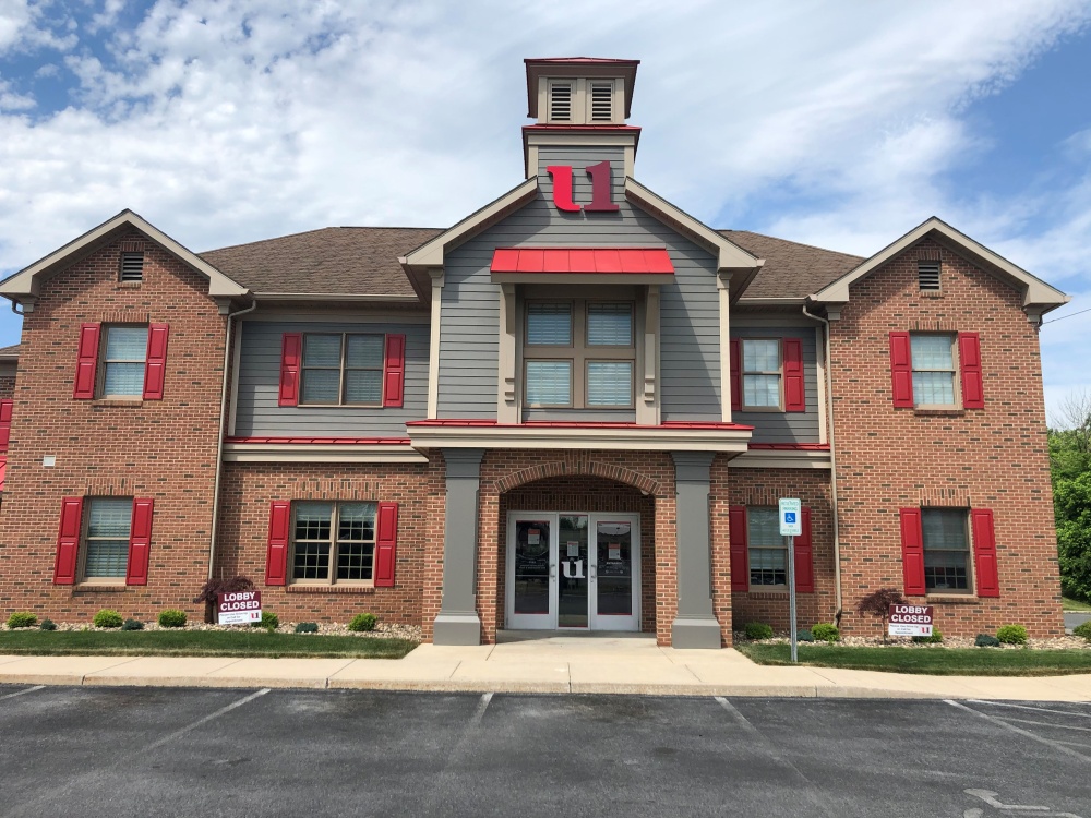 First United Bank & Trust 01