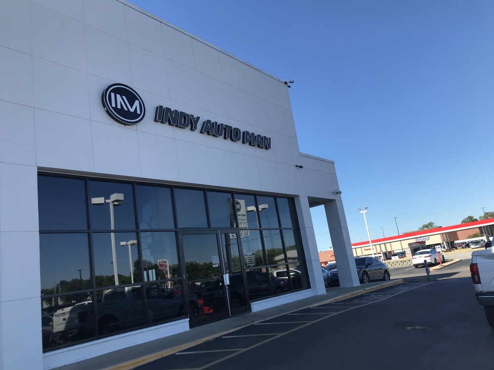 Indy Auto Man Car Dealership 01
