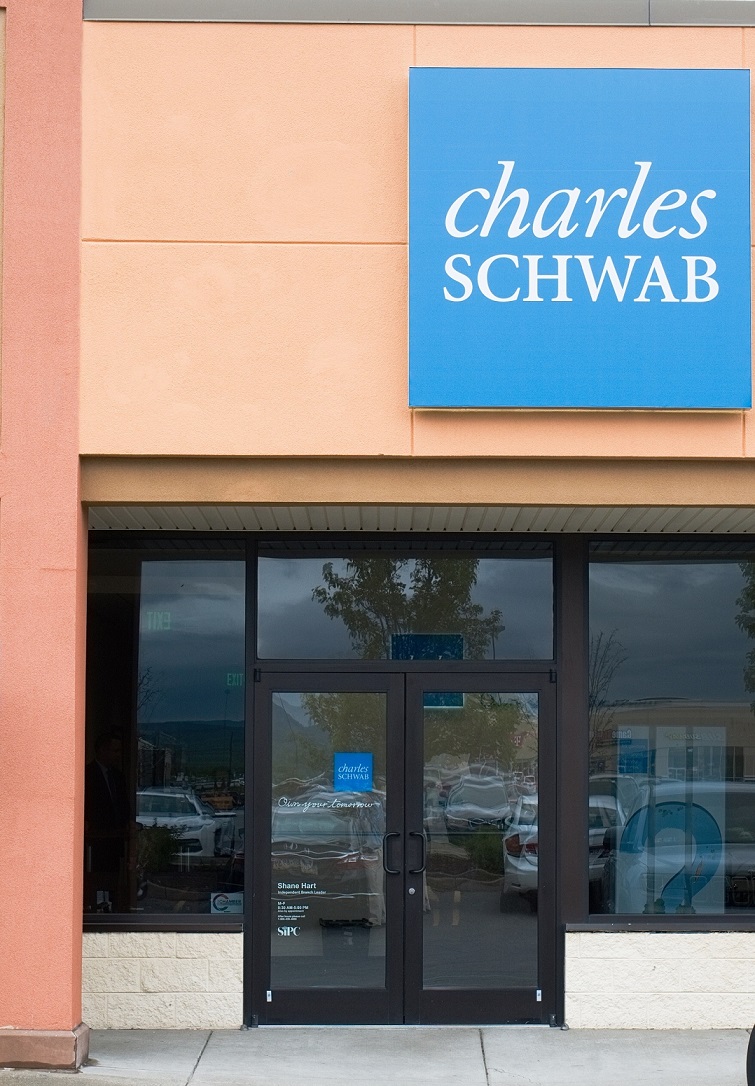 Charles Schwab 01