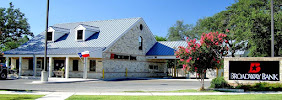 Broadway Bank - Helotes Financial Center 01