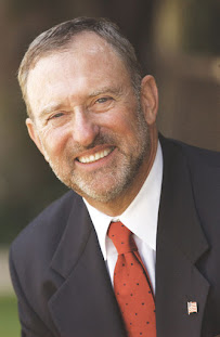 Lester Wood 02