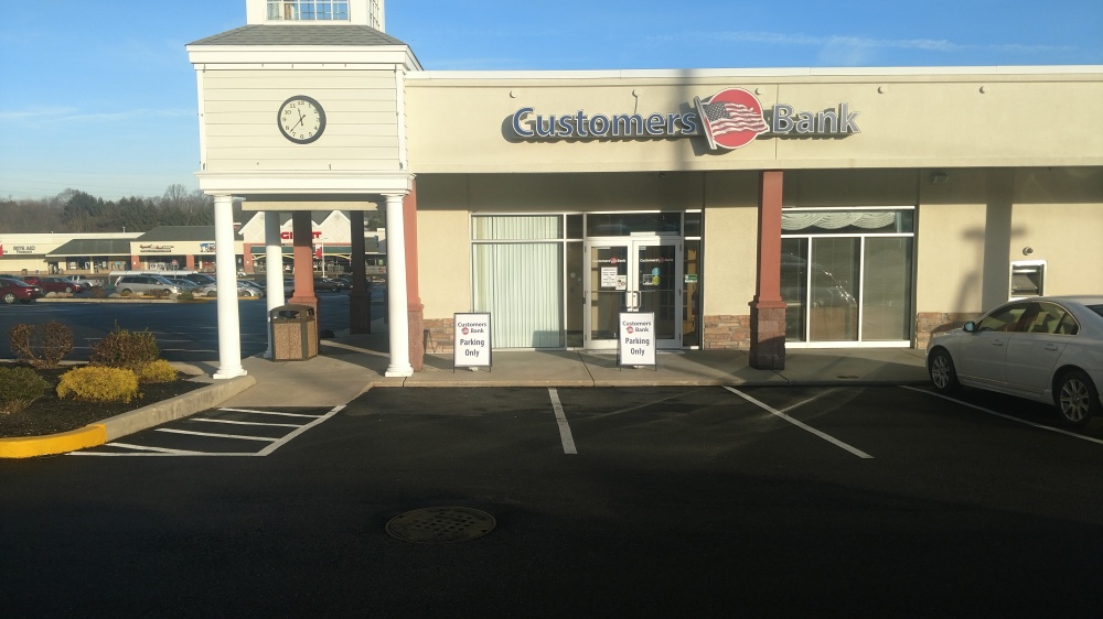 Customers Bank 01