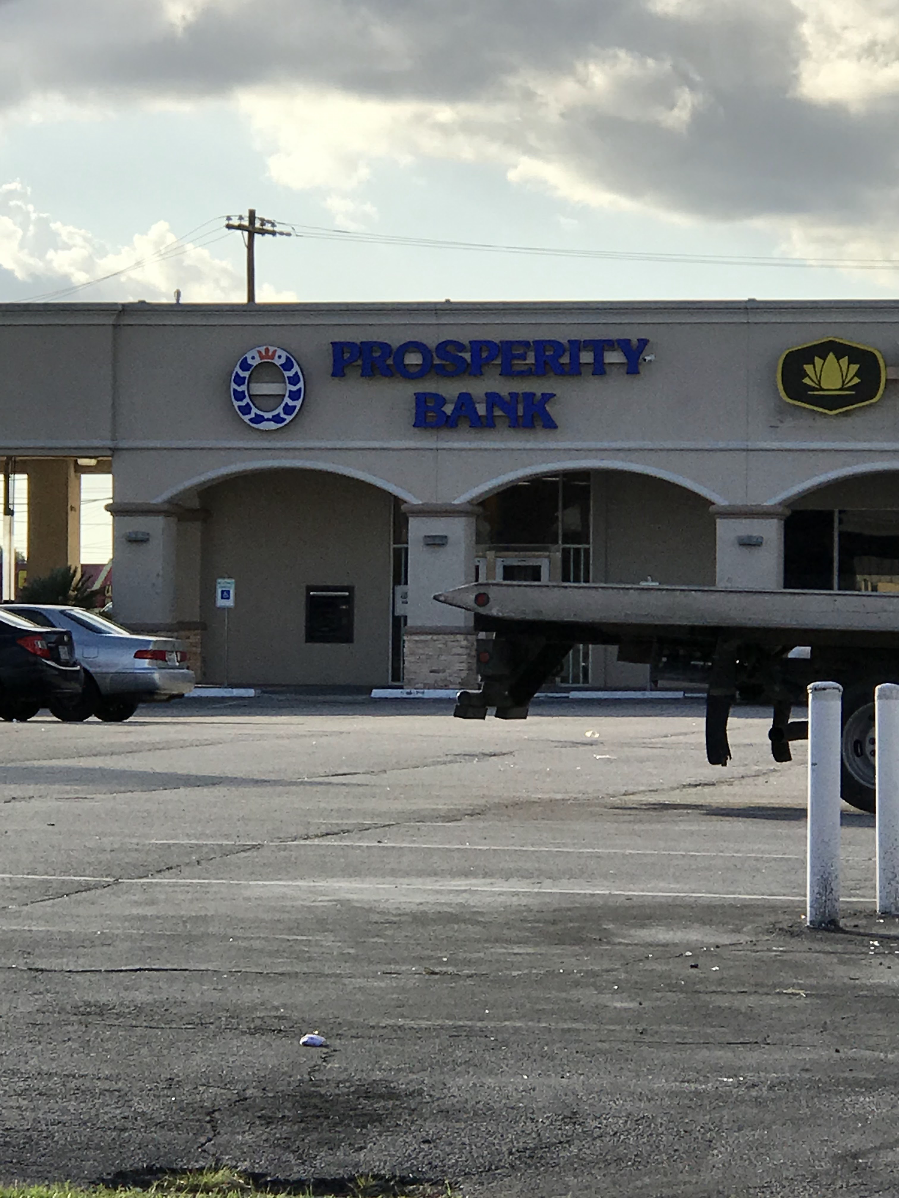 Prosperity Bank 01