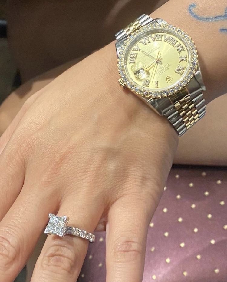 Sell Gold | Gold Buyers | Rolex Buyers | Highest Cash Loans (CALL FOR APPOINTMENT) 01
