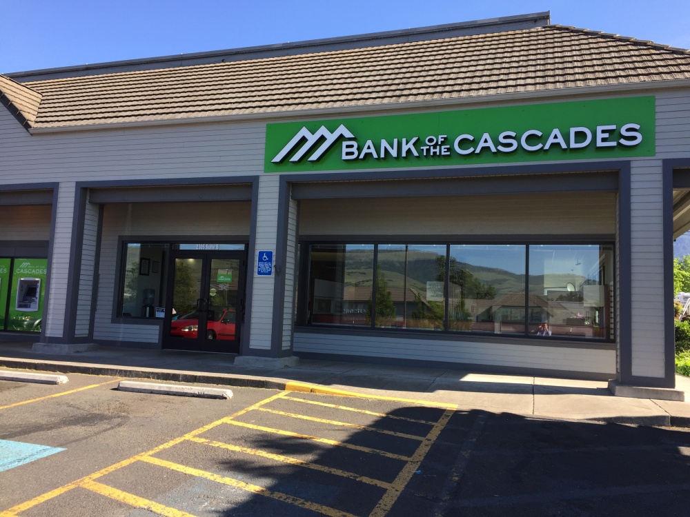 First Interstate Bank 01