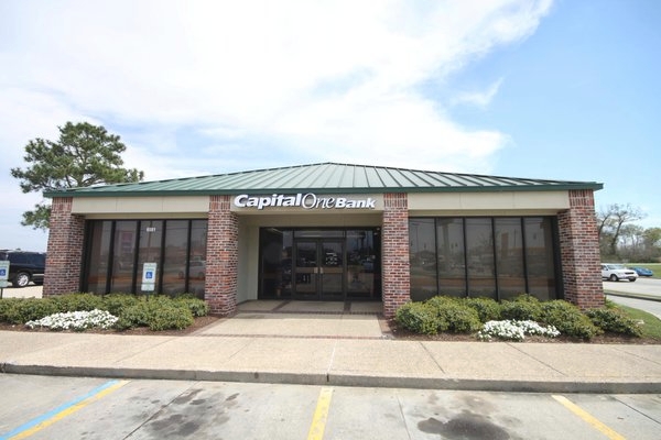Capital One Bank 01