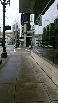 Chase Bank 04