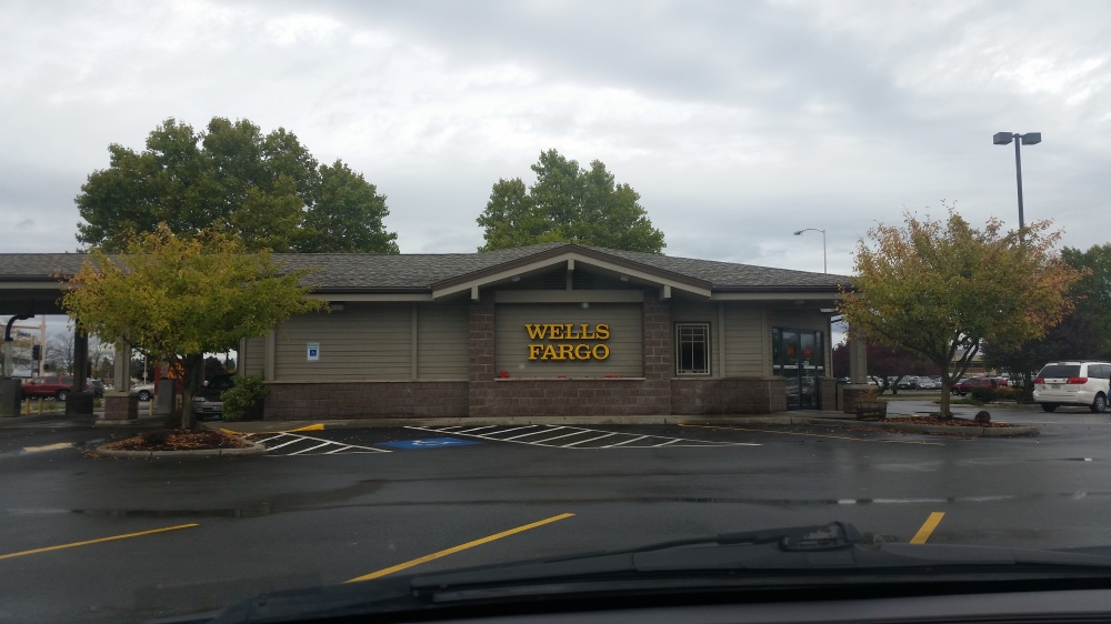 Wells Fargo Bank 01