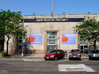 Apple Bank 02