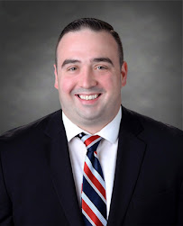 Lawrence Kennett at CrossCountry Mortgage, LLC 02
