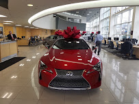 Lexus at Ray Catena White Plains 04
