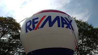 RE/MAX Elite Group 03