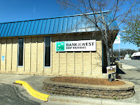 Bank of the West 01