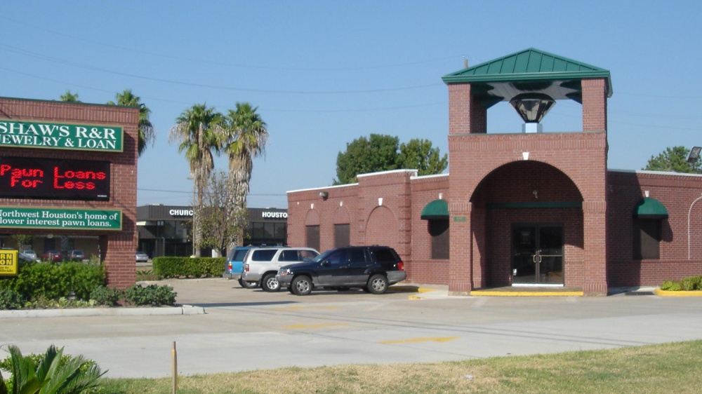 Shaw's R & R Jewelry and Loan 01