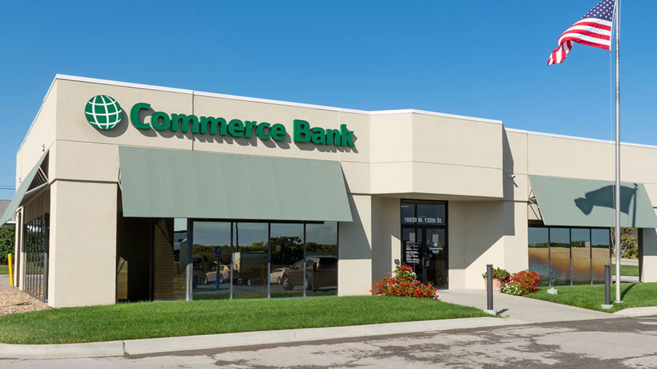Commerce Bank 01