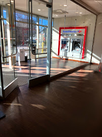 Bank of America (with Drive-thru services) 03