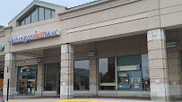Sandy Spring Bank 03
