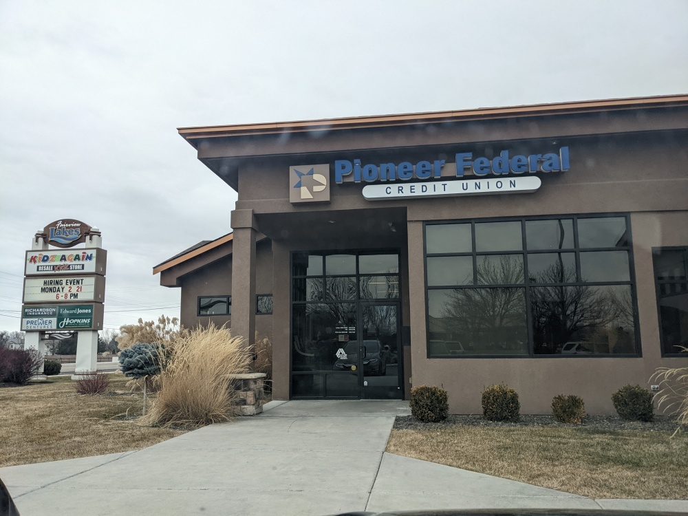 Pioneer Federal Credit Union 01