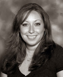 Rachel Pruneda Gomez- Loan Consultant with Loan Depot Mortgage Lending 01
