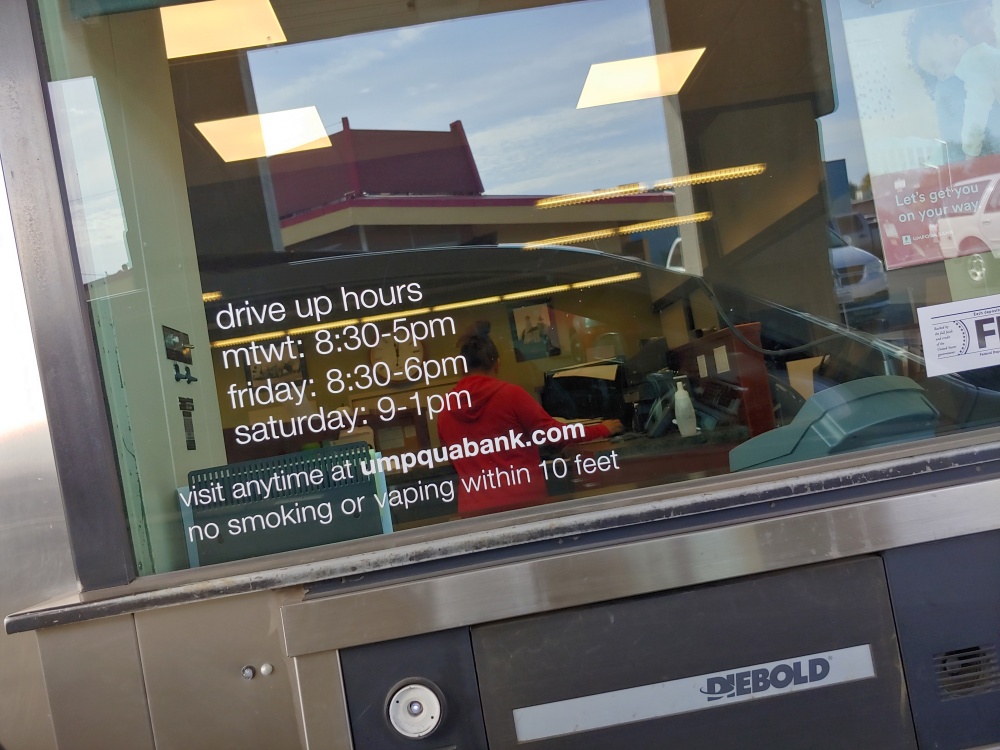 Umpqua Bank 01