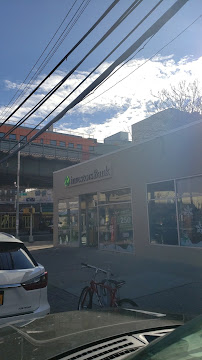 Investors Bank 03
