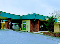 M&T Bank 04