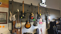 Villa Rica Pawn Shop 02