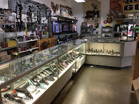 Villa Rica Pawn Shop 04
