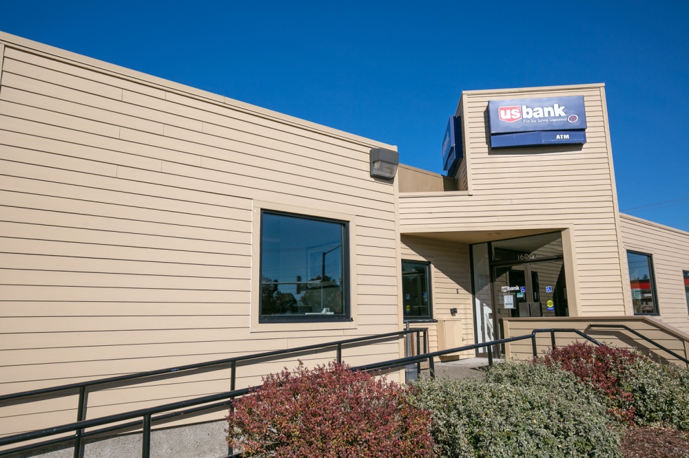U.S. Bank Branch 01