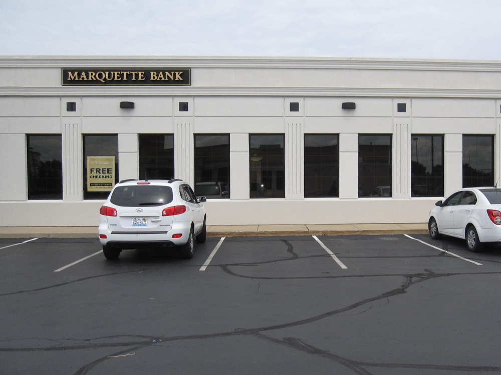 Marquette Bank 01
