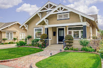 Seven Gables Real Estate 01