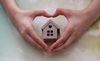 Mary Vrana at Sun American Mortgage 04