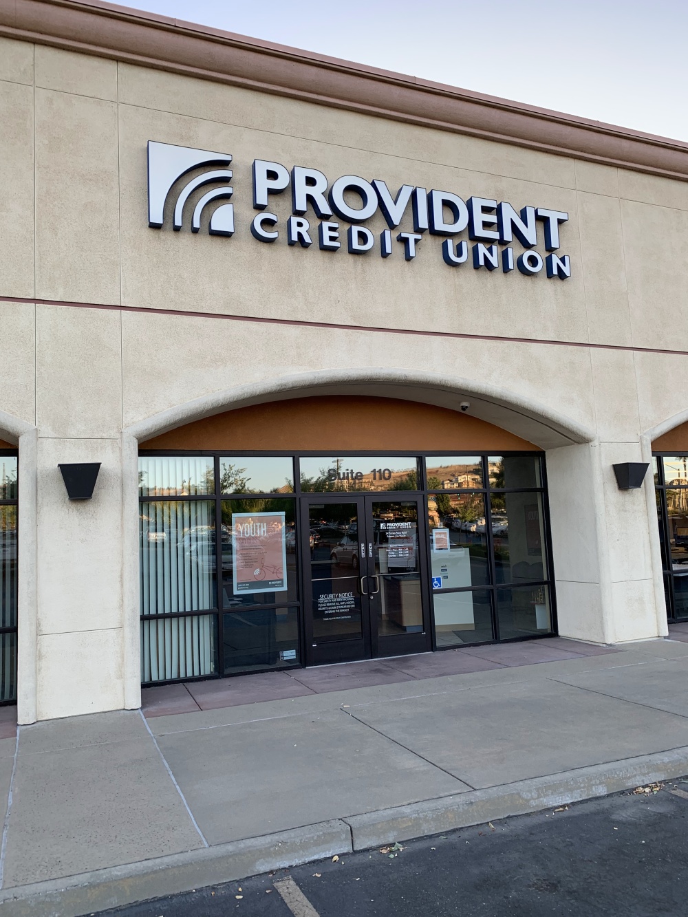 Provident Credit Union (Folsom Community Branch) 01