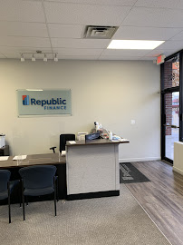 Republic Finance 03